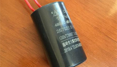 哪些情況會(huì)引起電機(jī)啟動(dòng)電容器過(guò)電壓？