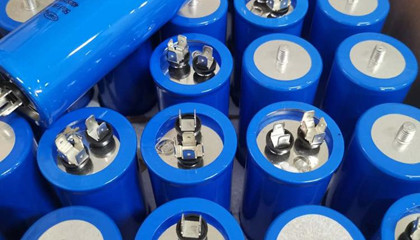 電機電容器10uf的容量大嗎？